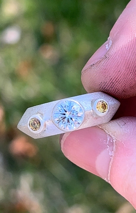 Diamond and Sapphire ring